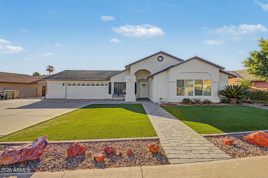 Photo of 8740 W Keim Drive, Glendale, AZ 85305 (MLS # 7040440)