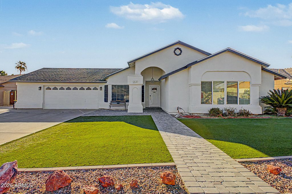 Photo of 8740 W Keim Drive, Glendale, AZ 85305 (MLS # 7040440)