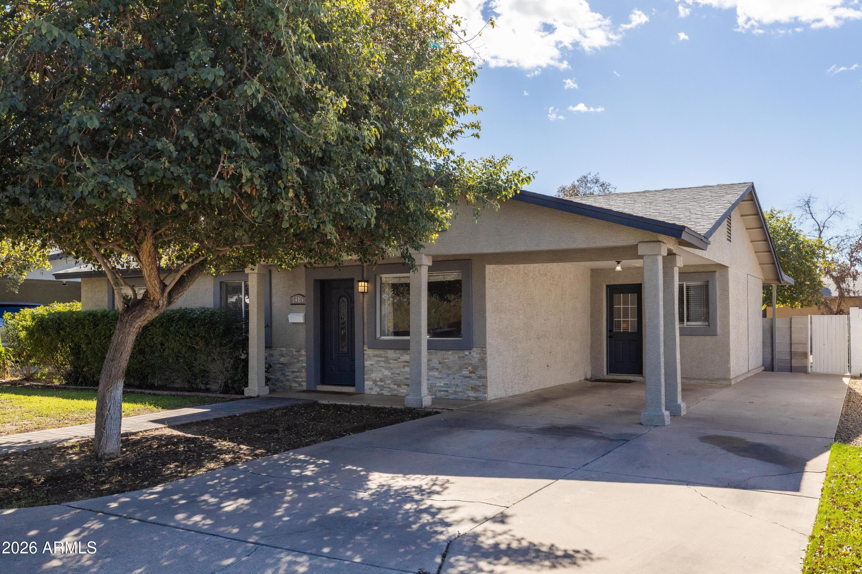 1413 E WINDSOR Avenue