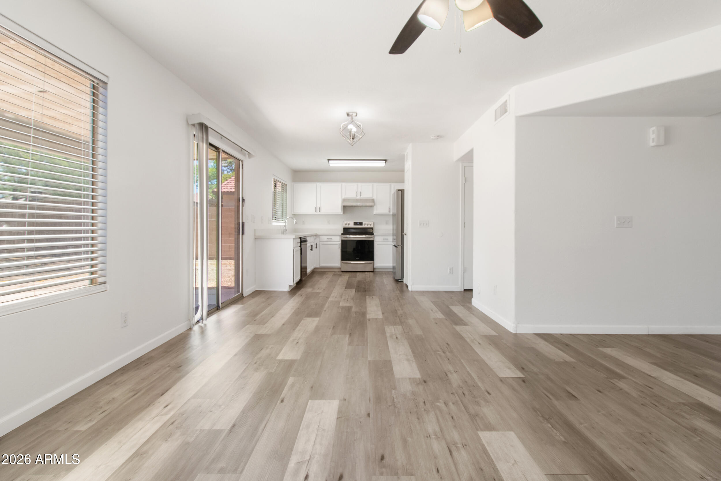 ACACIA LANDING - Residential