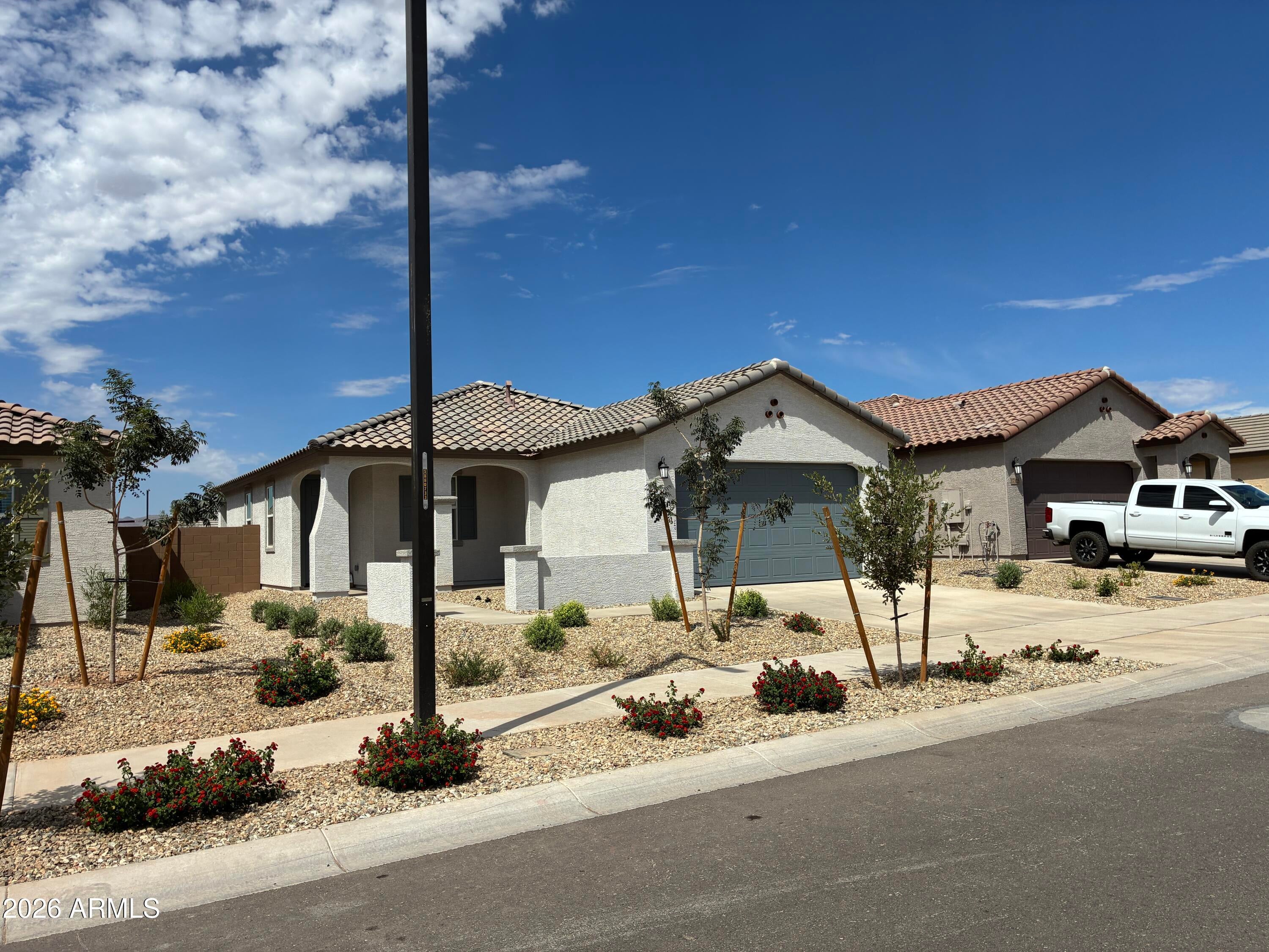 17321 W GRAY FOX Trail