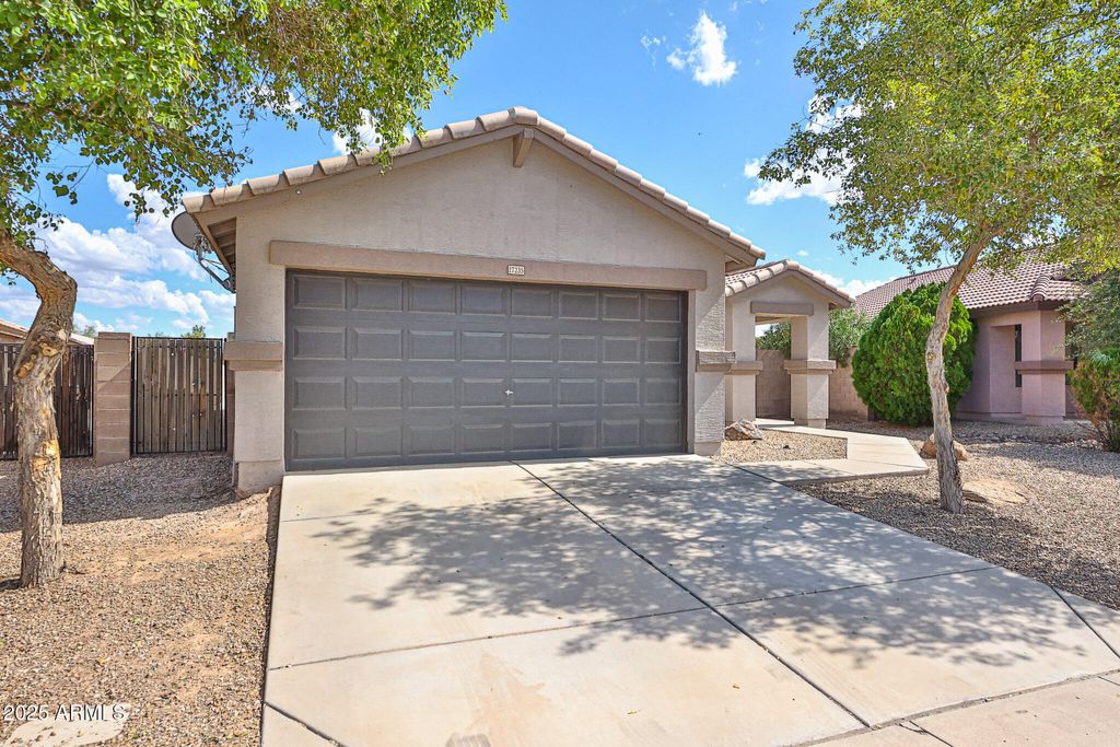 Photo of 17235 W Apache Street, Goodyear, AZ 85338 (MLS # 6922739)