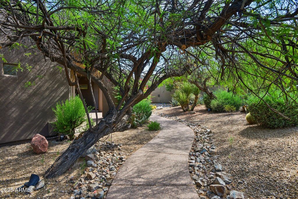 Photo of 9706 E Mark Lane, Scottsdale, AZ 85262 (MLS # 6895660)