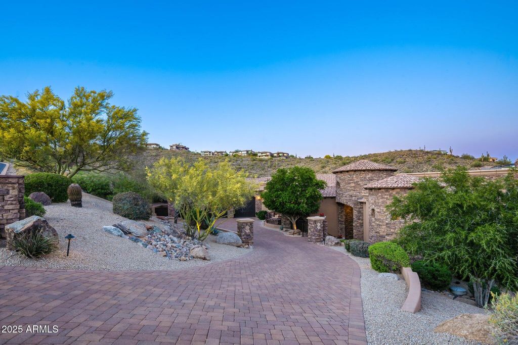 listing image 88