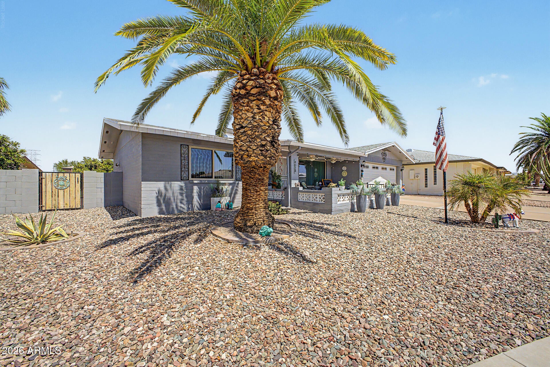 4028 E CLOVIS Circle