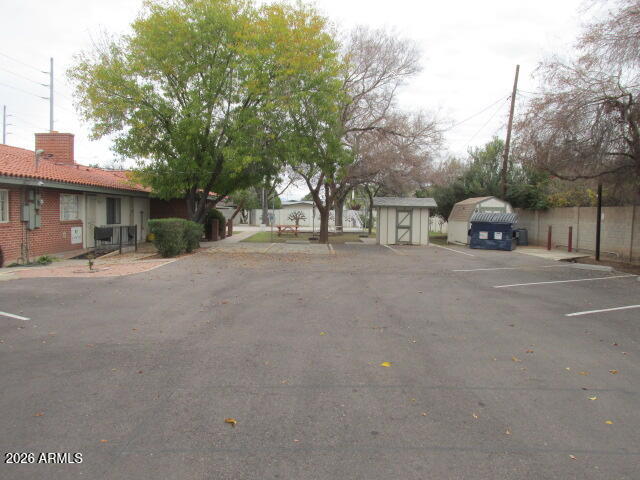 901 E UNIVERSITY Drive