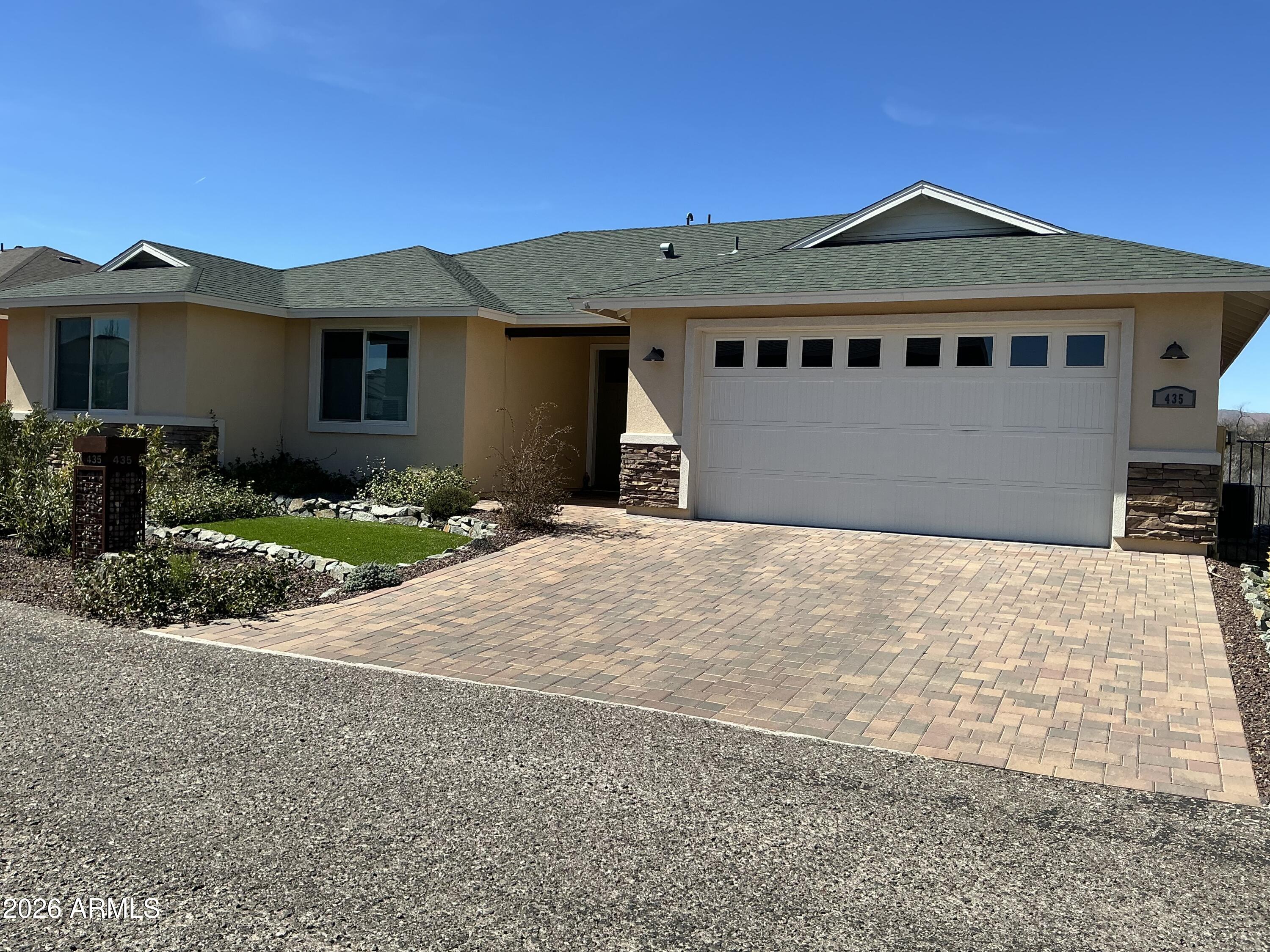 435 Kindra Heights Road