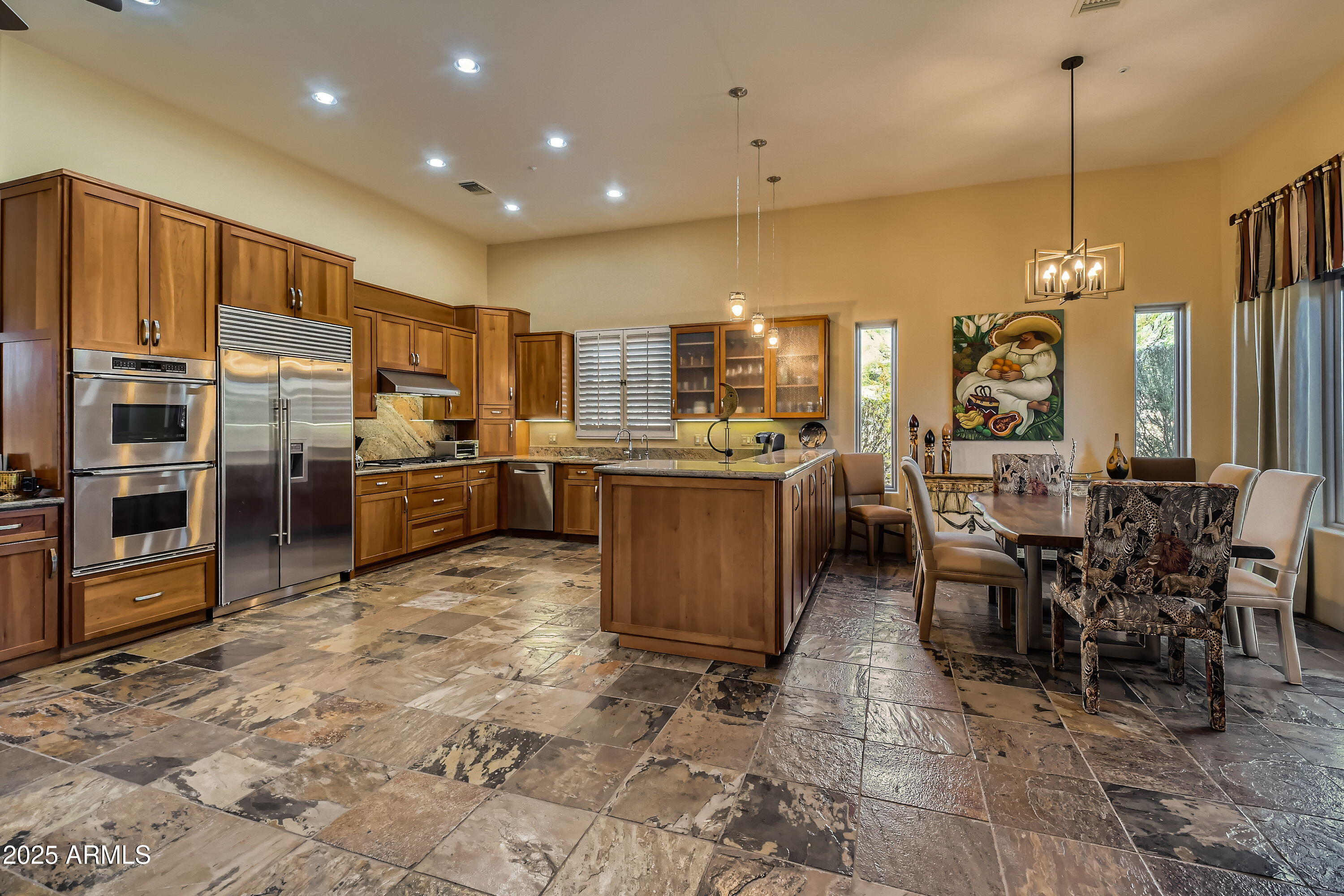 9135 E BUCKSKIN Trail