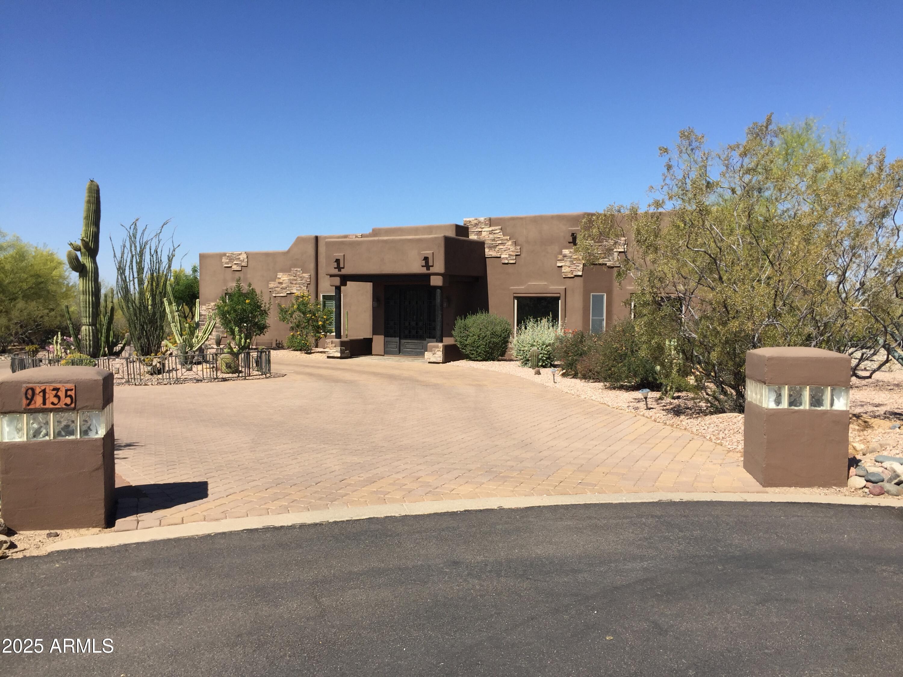 Scottsdale, Arizona 85255, United States, 3 Bedrooms Bedrooms, ,4 BathroomsBathrooms,Residential,Active,9448