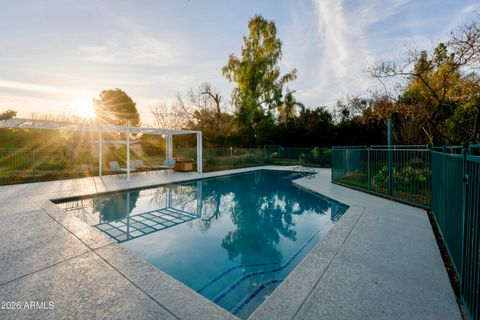 6055 N 2nd Street Phoenix AZ 85012