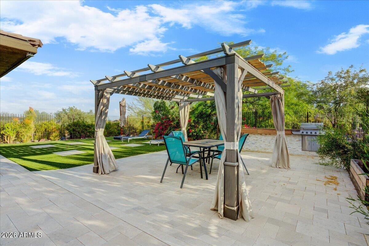TRILOGY AT VERDE RIVER - Residential