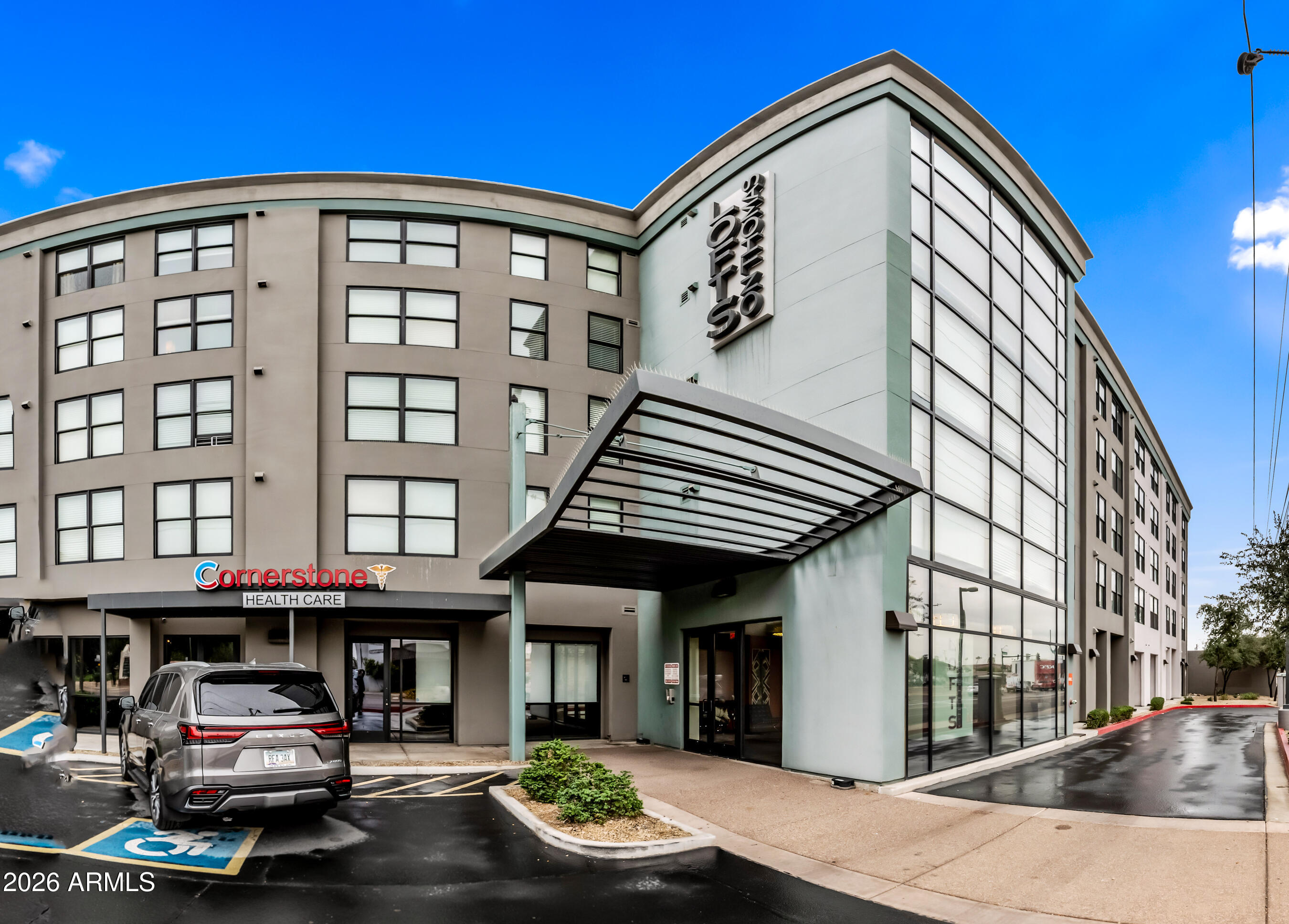 535 W THOMAS Road 407