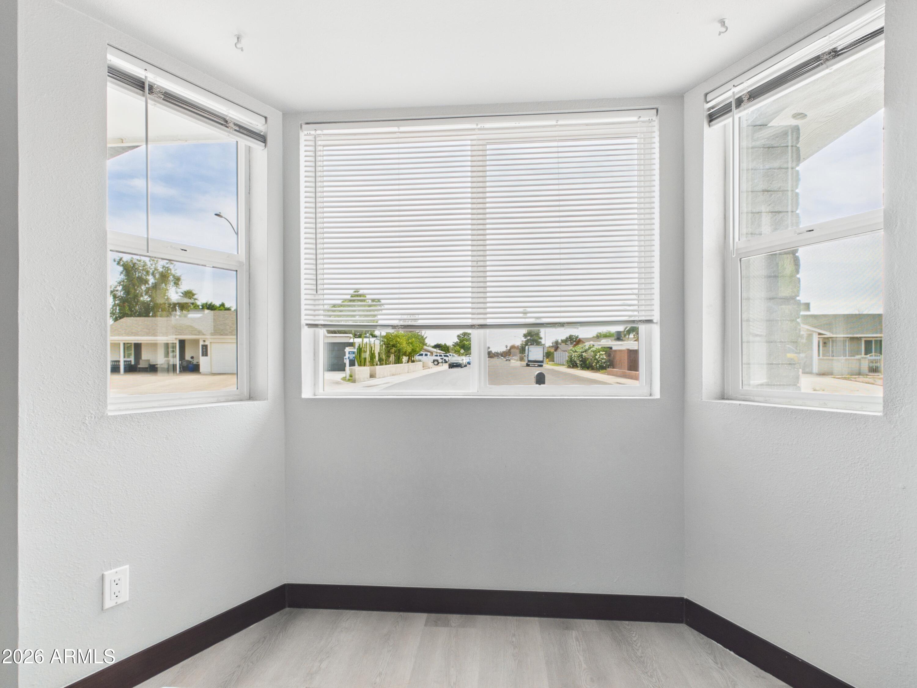 6038 W Marconi Avenue