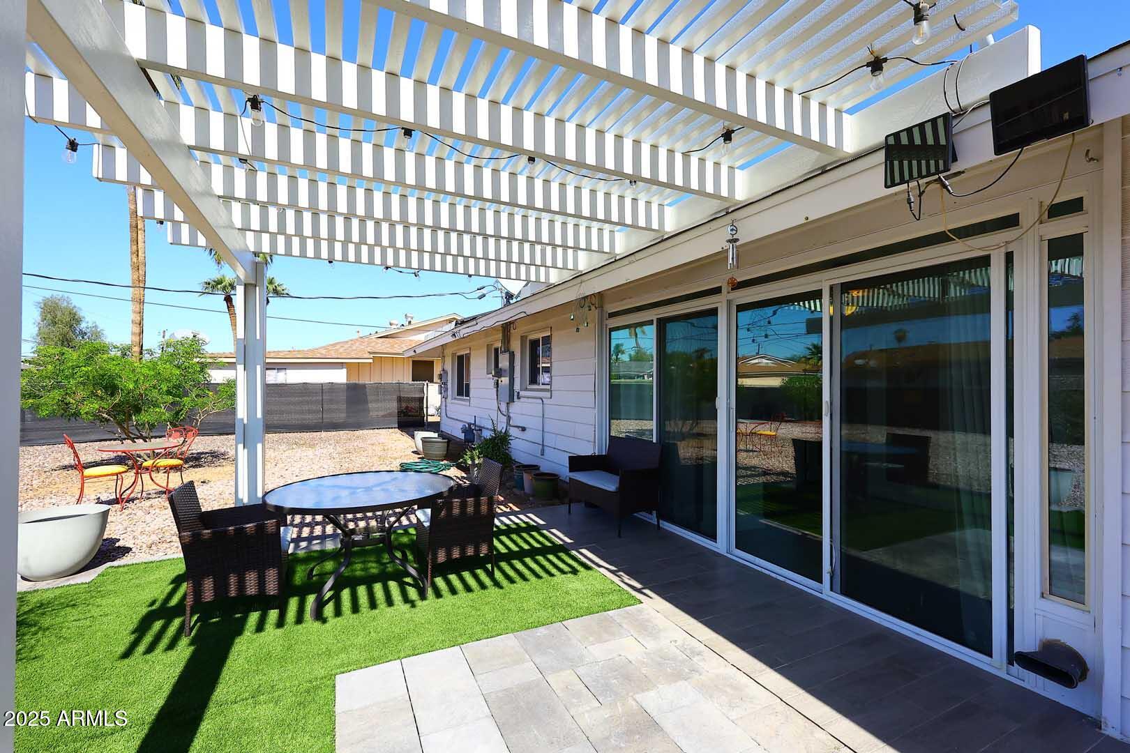 11442 N COGGINS Drive