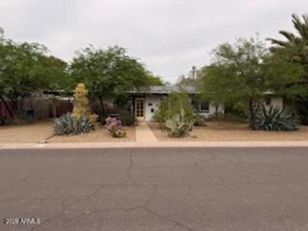 Photo of 512 W 17th Street W, Tempe, AZ 85281 (MLS # 7016912)