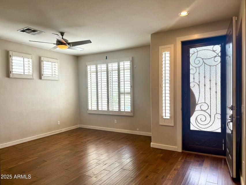 191 W Beechnut Place