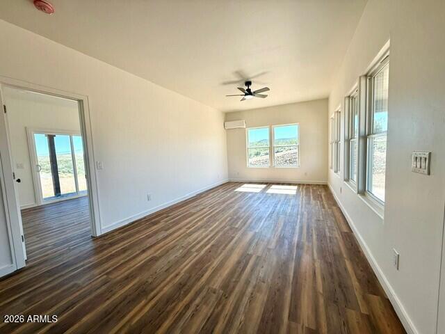 40 Papago Place --