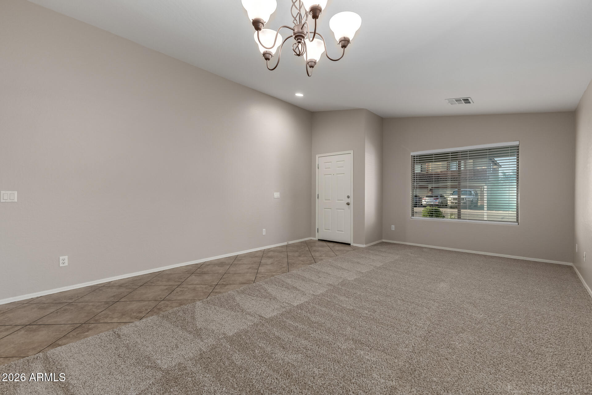 10645 E CLIFFROSE Lane