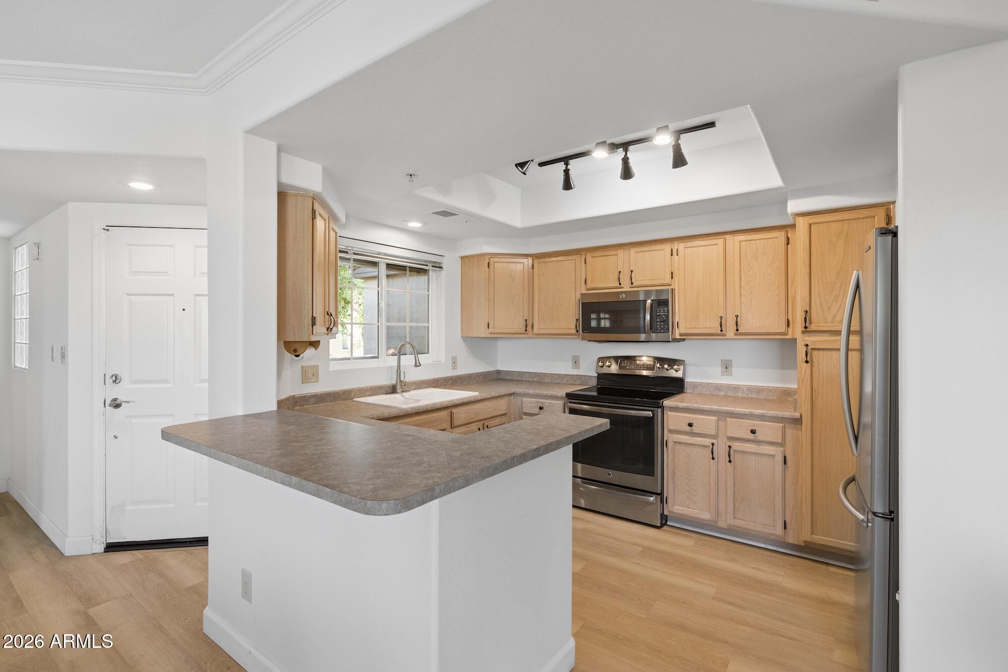 10101 N ARABIAN Trail 2074