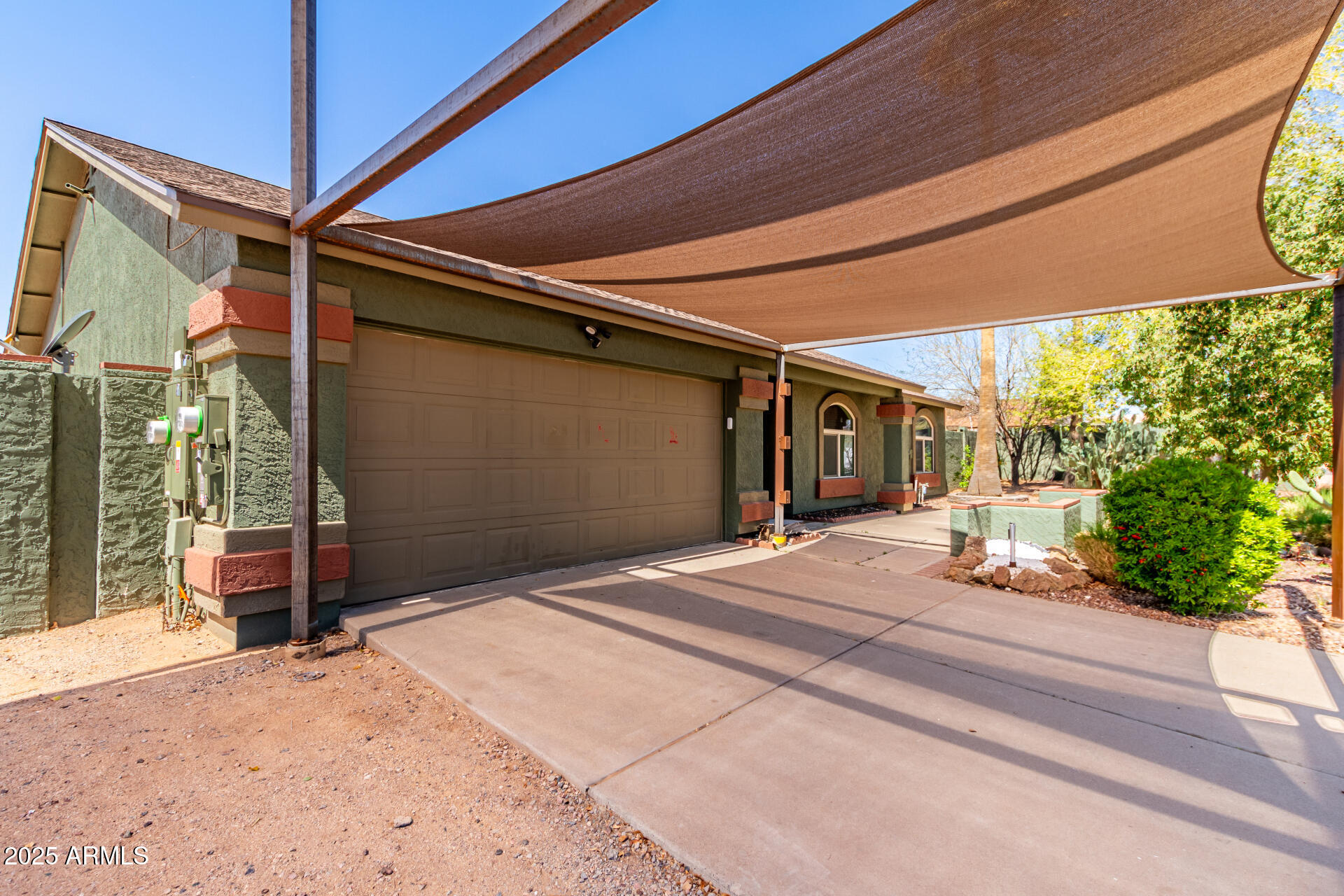 548 N 82ND Street