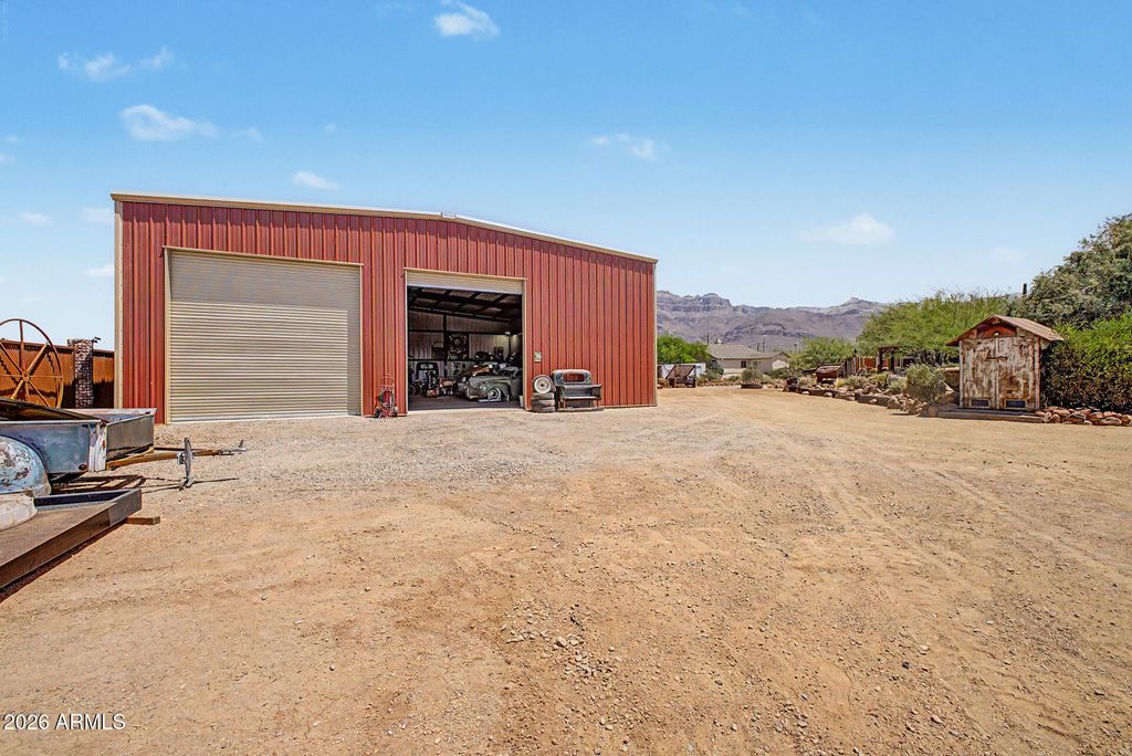 Photo of 1502 S Prospectors Road, Apache Junction, AZ 85119 (MLS # 7031061)