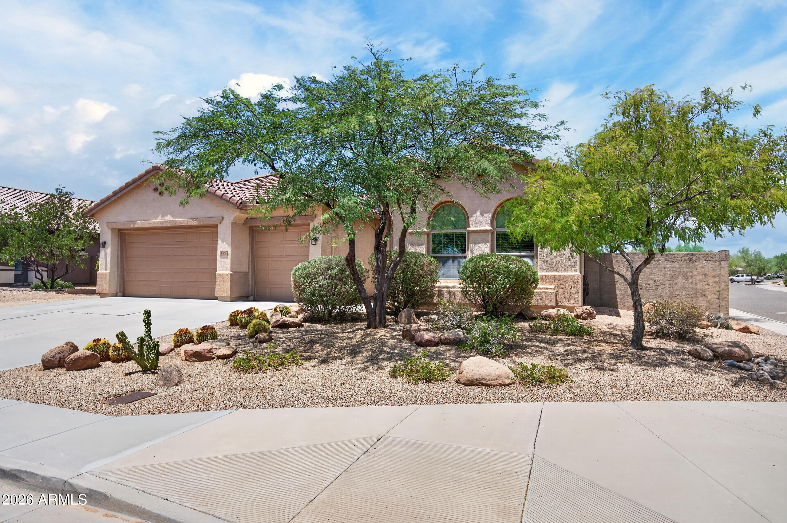 5004 W MAGELLAN Drive