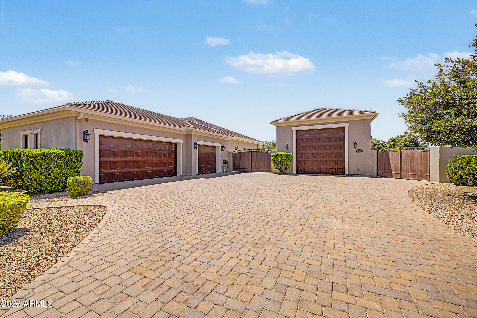 2347 E SANOQUE Court