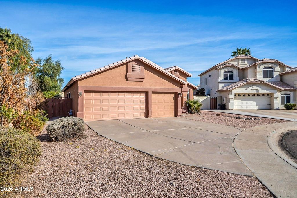 Photo of 2362 N 138th Avenue, Goodyear, AZ 85395 (MLS # 6976446)