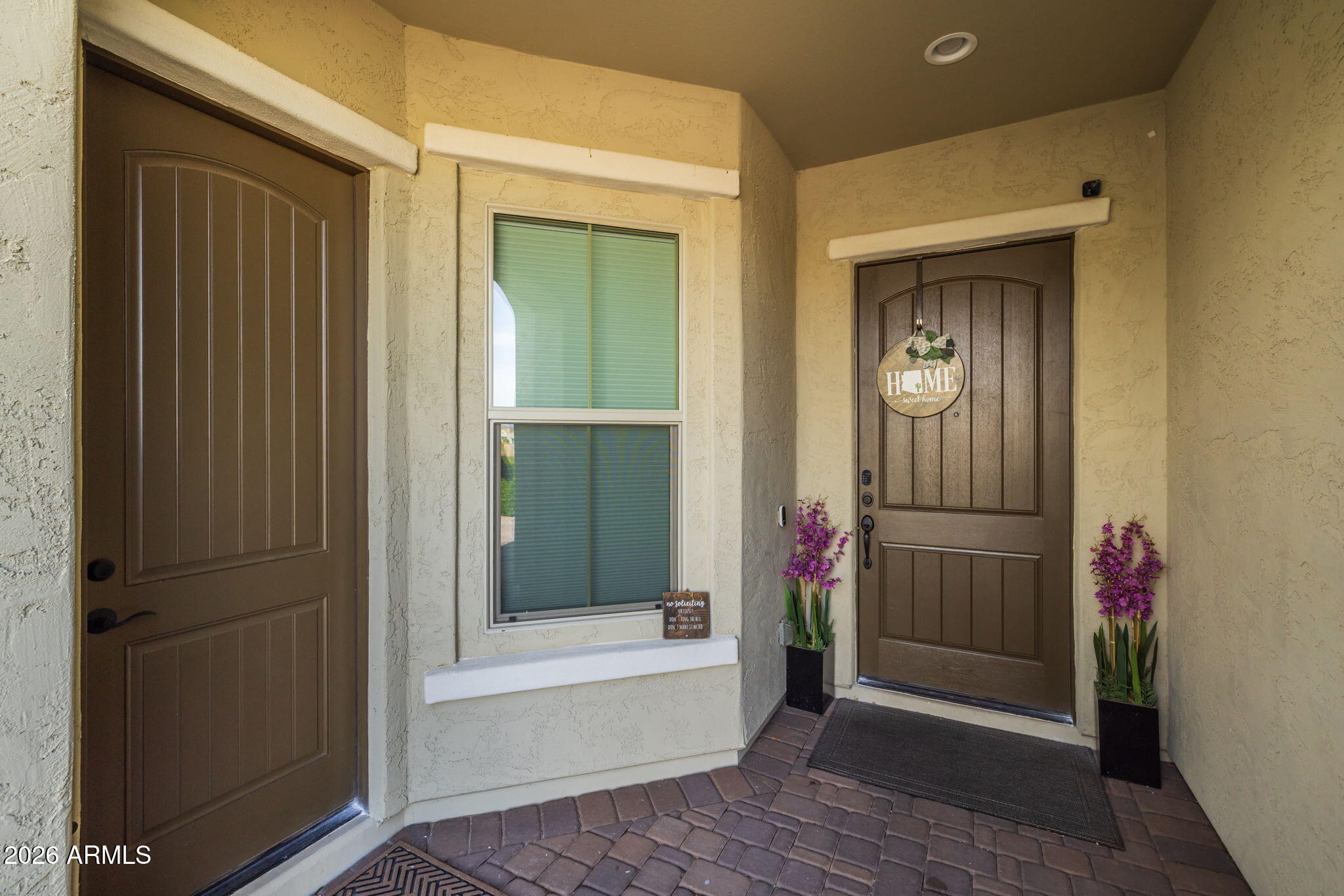 10709 E THORNTON Avenue