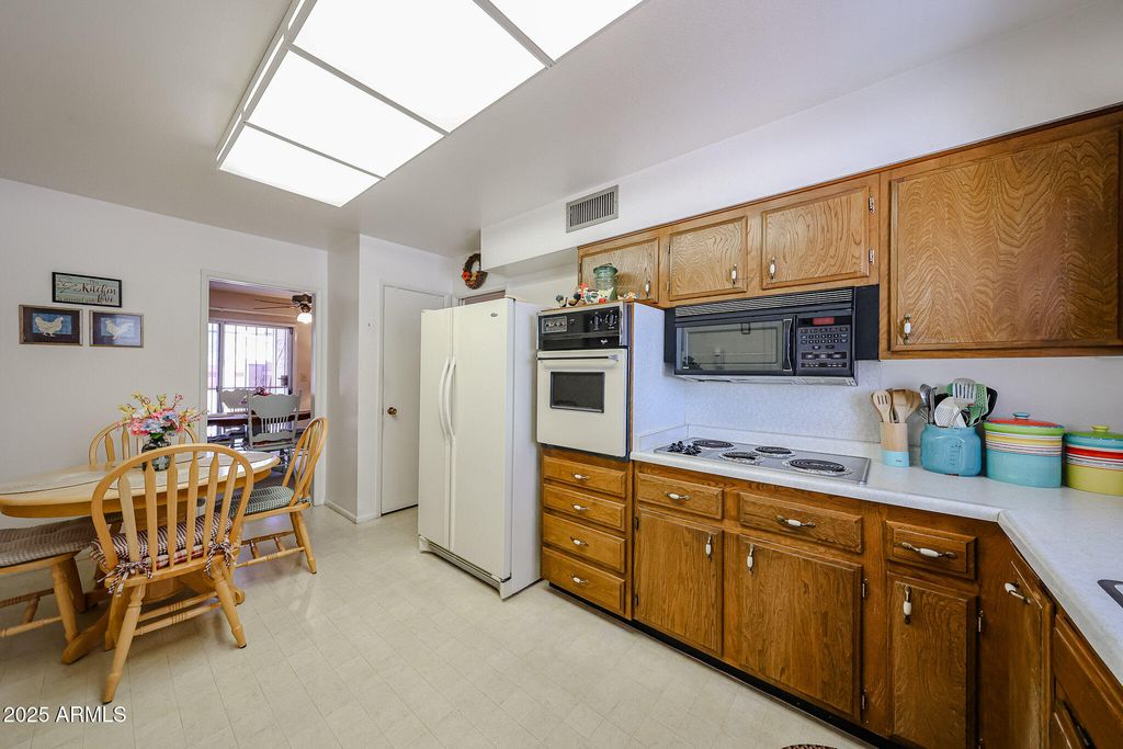 Photo of 14202 N Purple Sage Court, Sun City, AZ 85351 (MLS # 6884601)