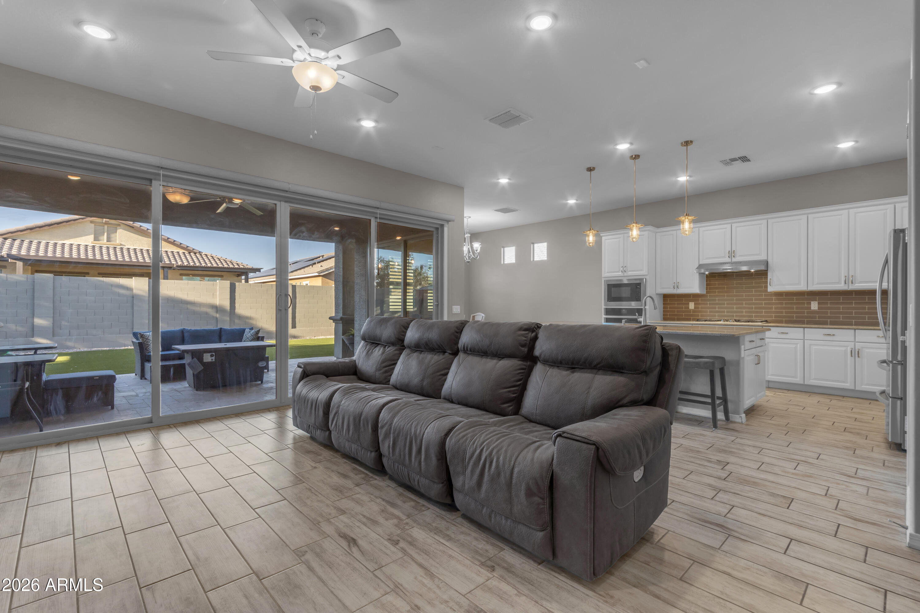 15316 W GARFIELD Street