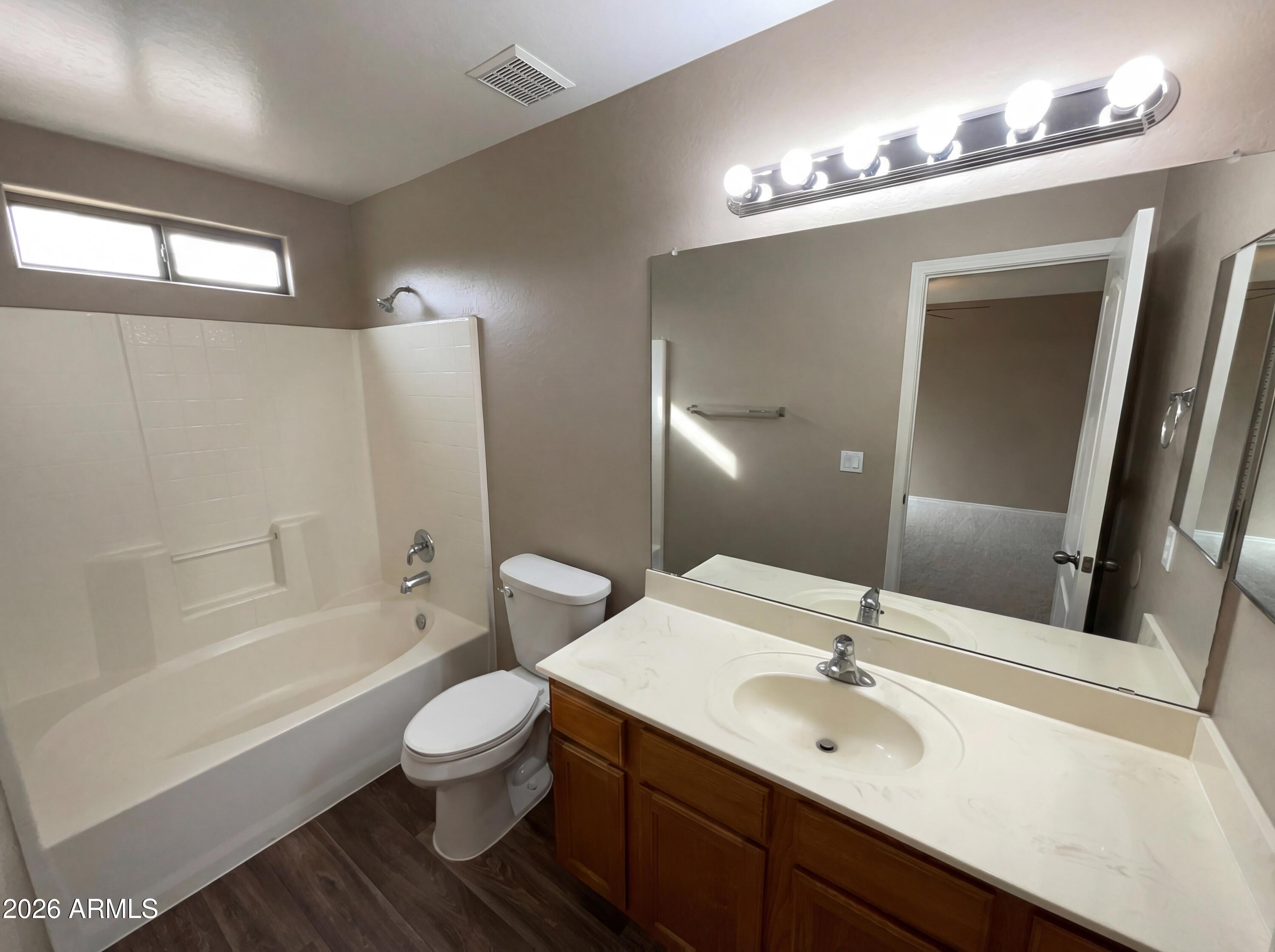 25151 W PARKSIDE Lane