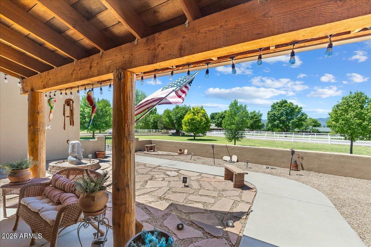 4605 N CAUGHRAN Road