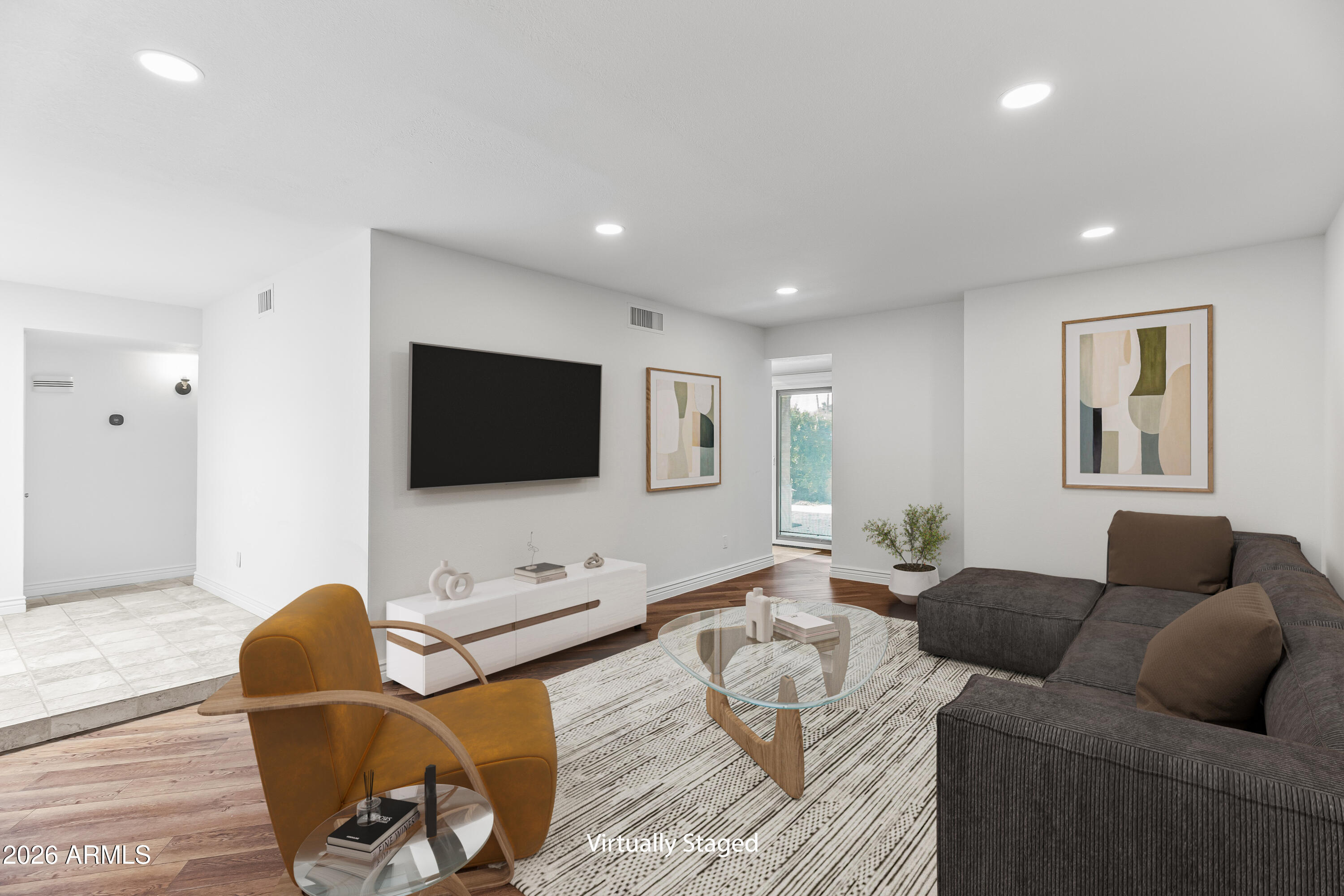 8084 E DEL LATON Drive