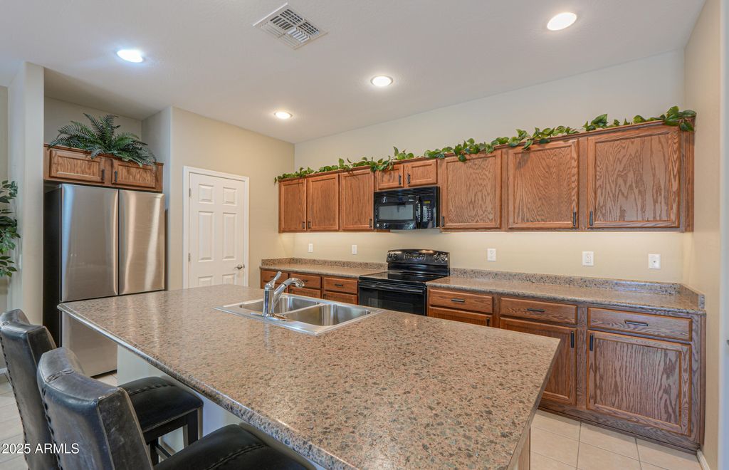 Photo of 4975 W Gulch Drive, Eloy, AZ 85131 (MLS # 6848580)