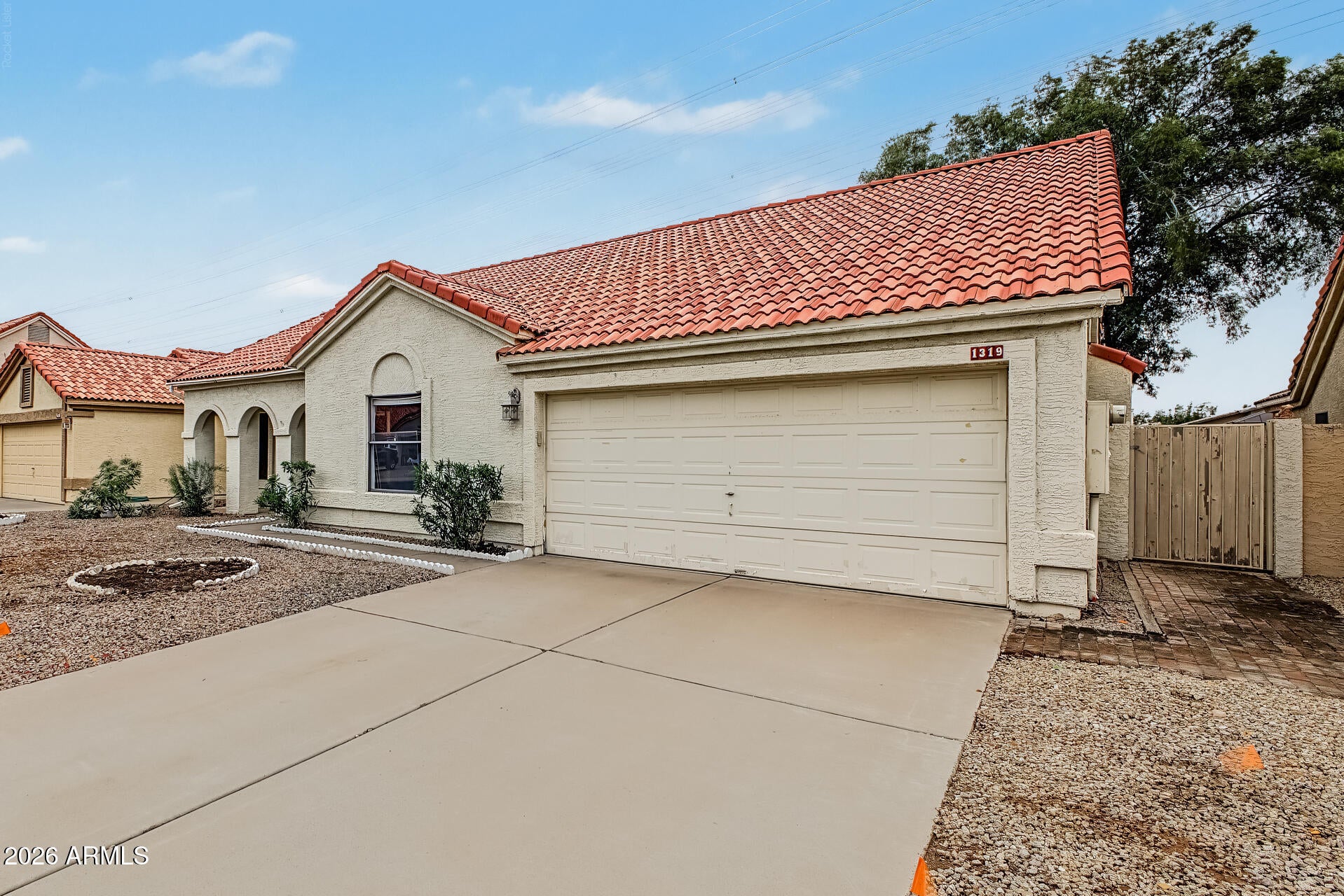 1319 E MINERAL Road