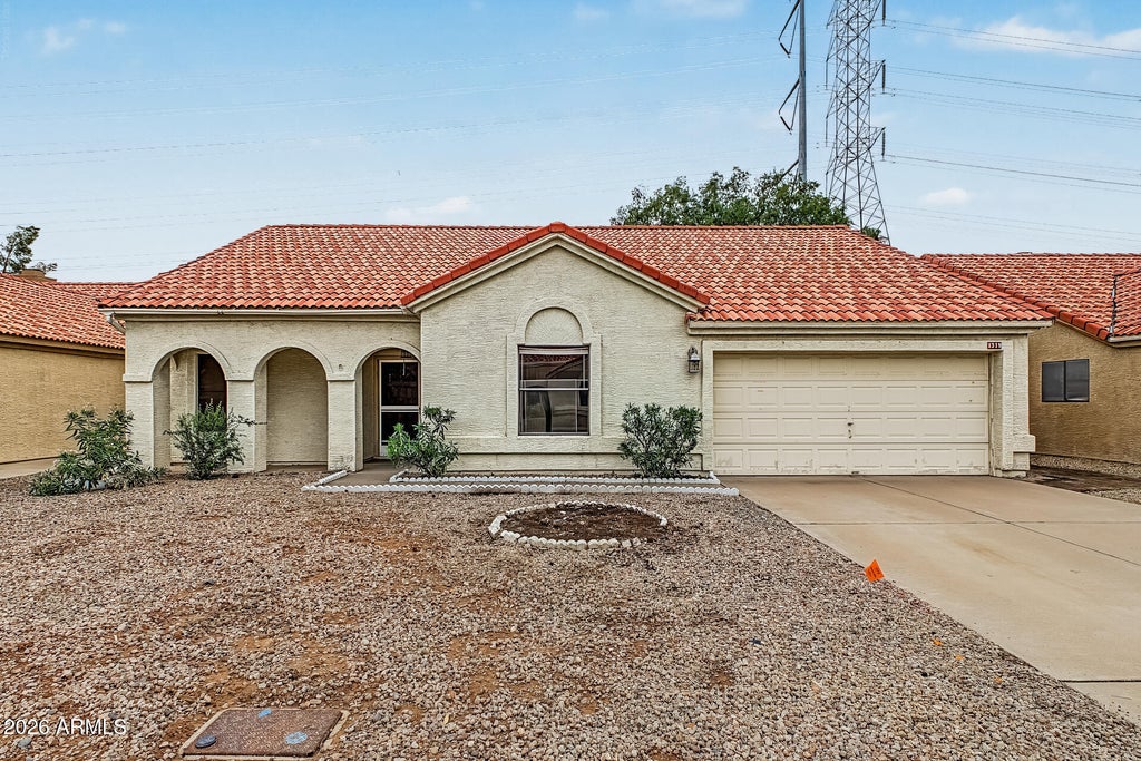 Photo of 1319 E Mineral Road, Gilbert, AZ 85234 (MLS # 7081353)