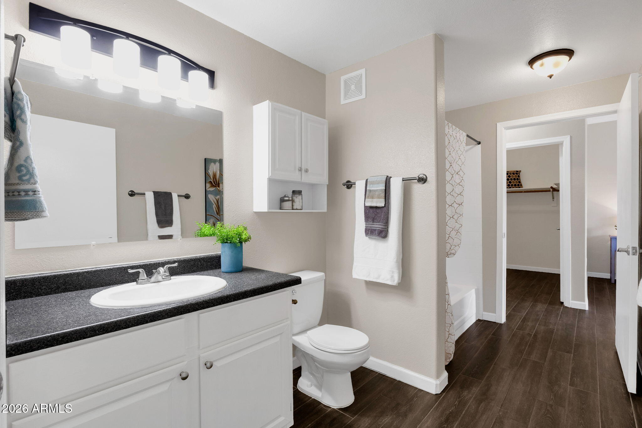 FOUR PEAKS VISTA CONDOMINIUM - Residential