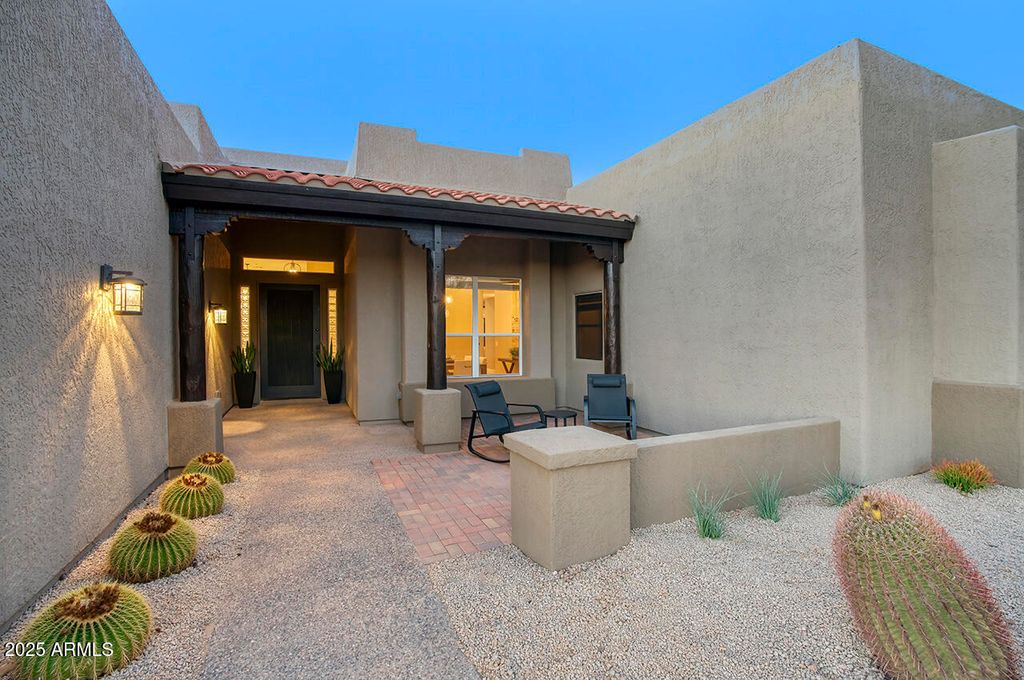 Photo of 7002 E Horned Owl Trail, Scottsdale, AZ 85266 (MLS # 6950216)