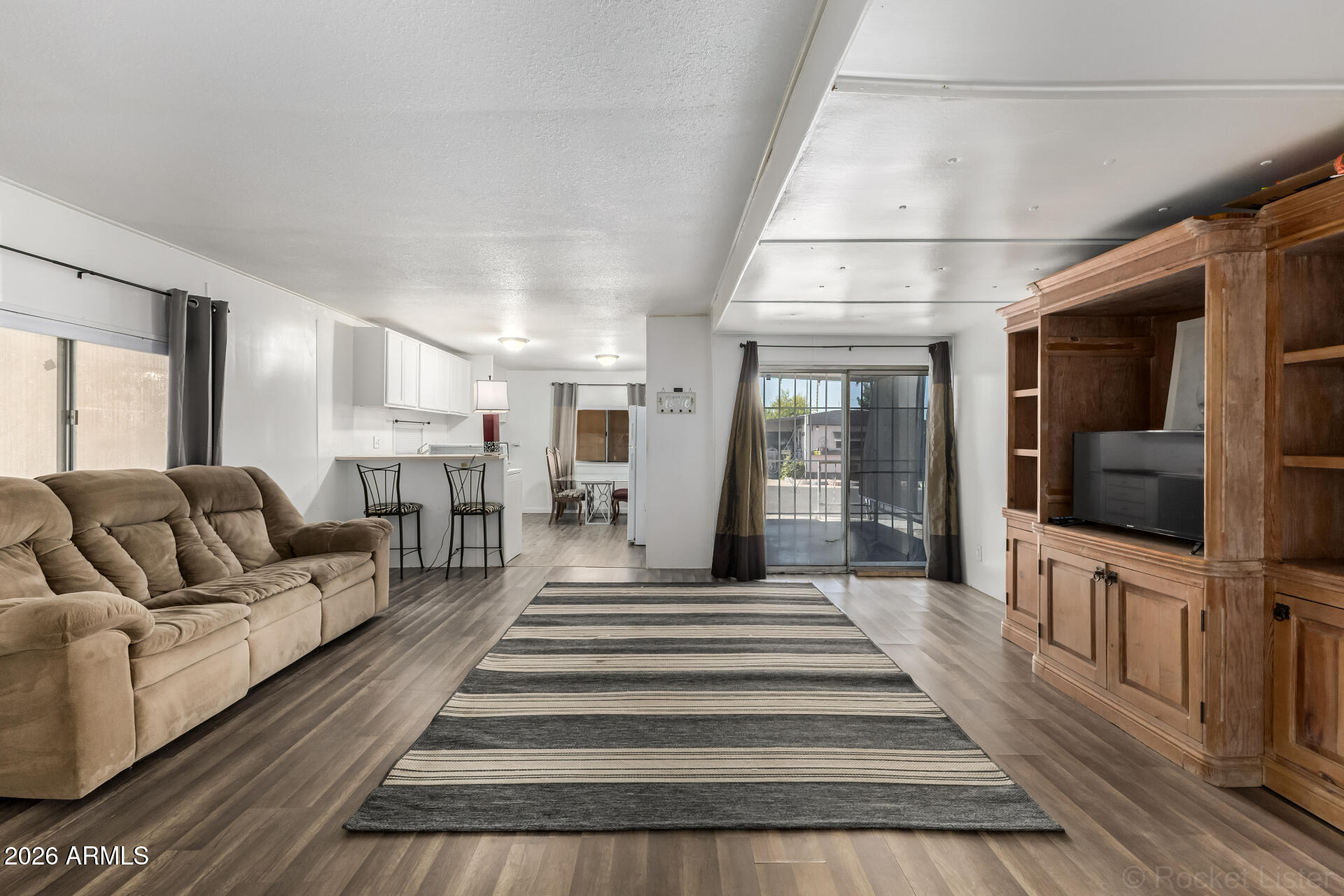 5201 W Camelback Road G264