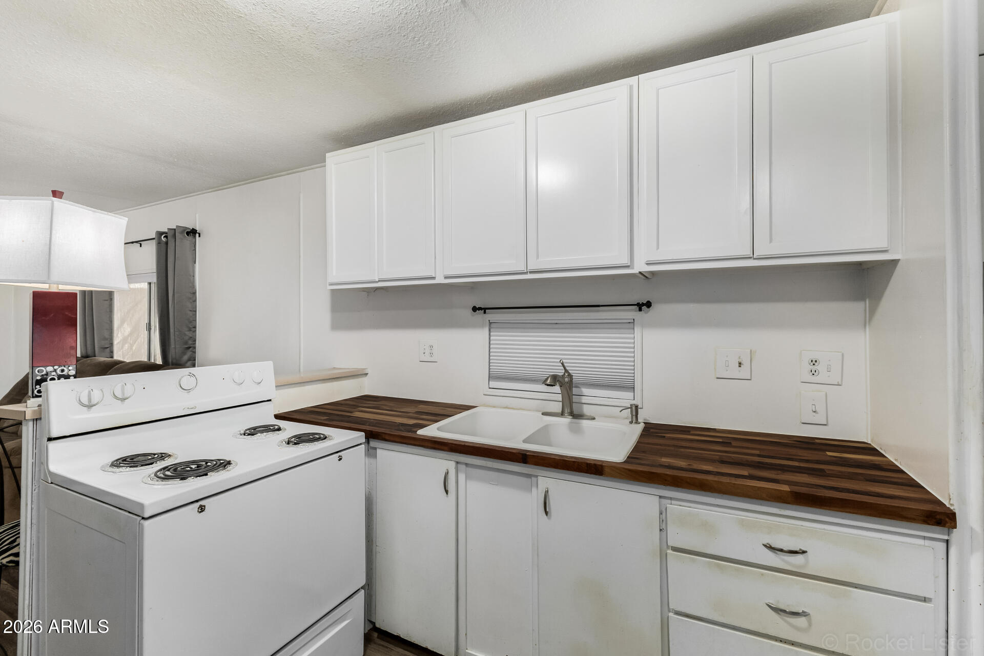 5201 W Camelback Road G264