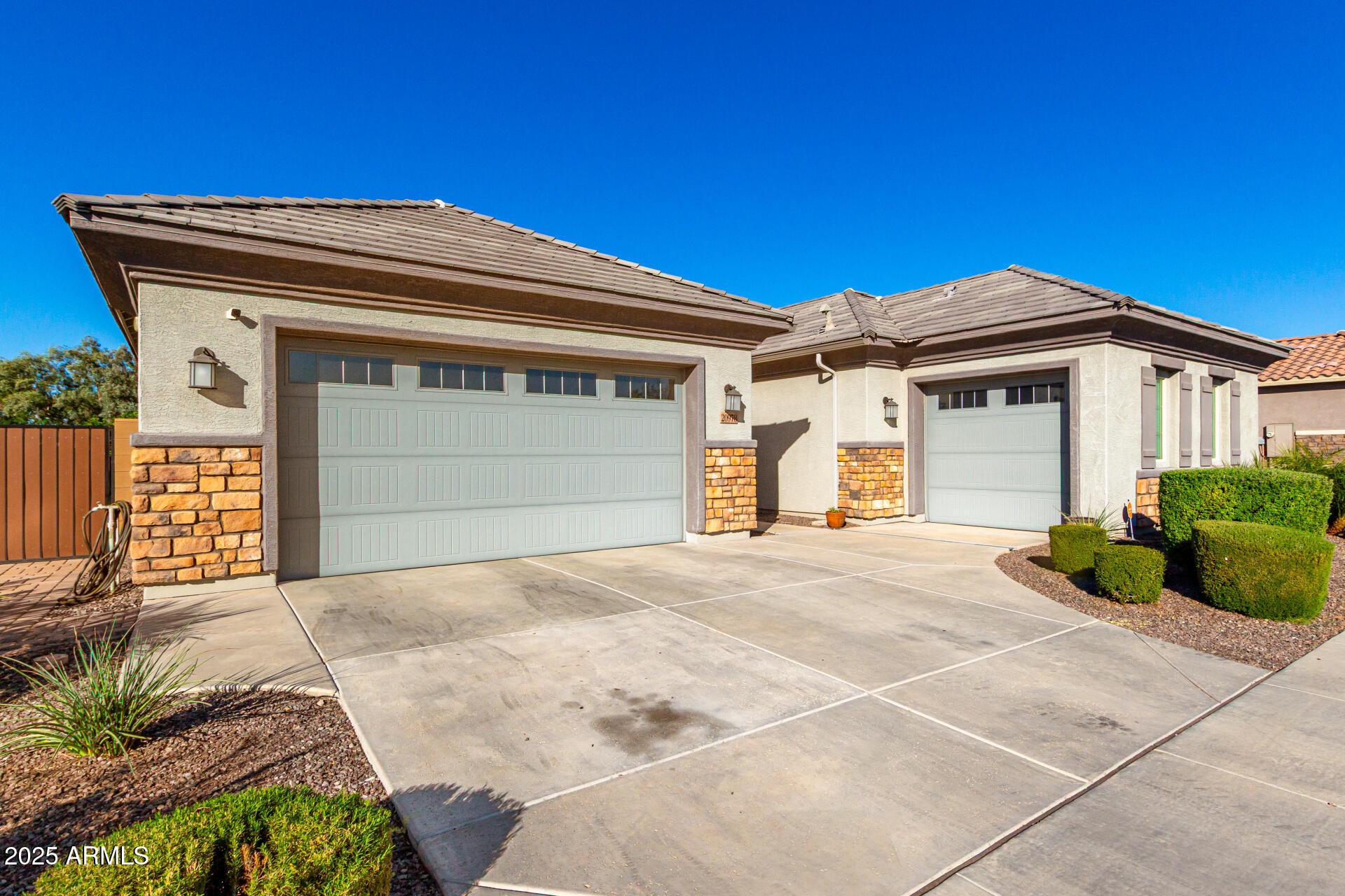 20978 E CAMACHO Court