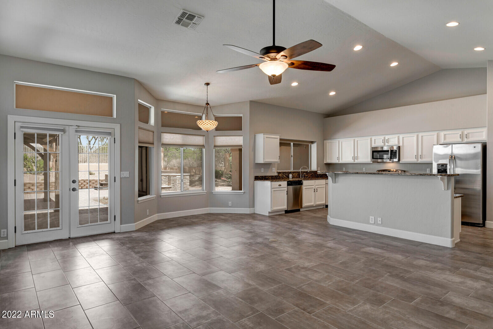 4418 E BARWICK Drive