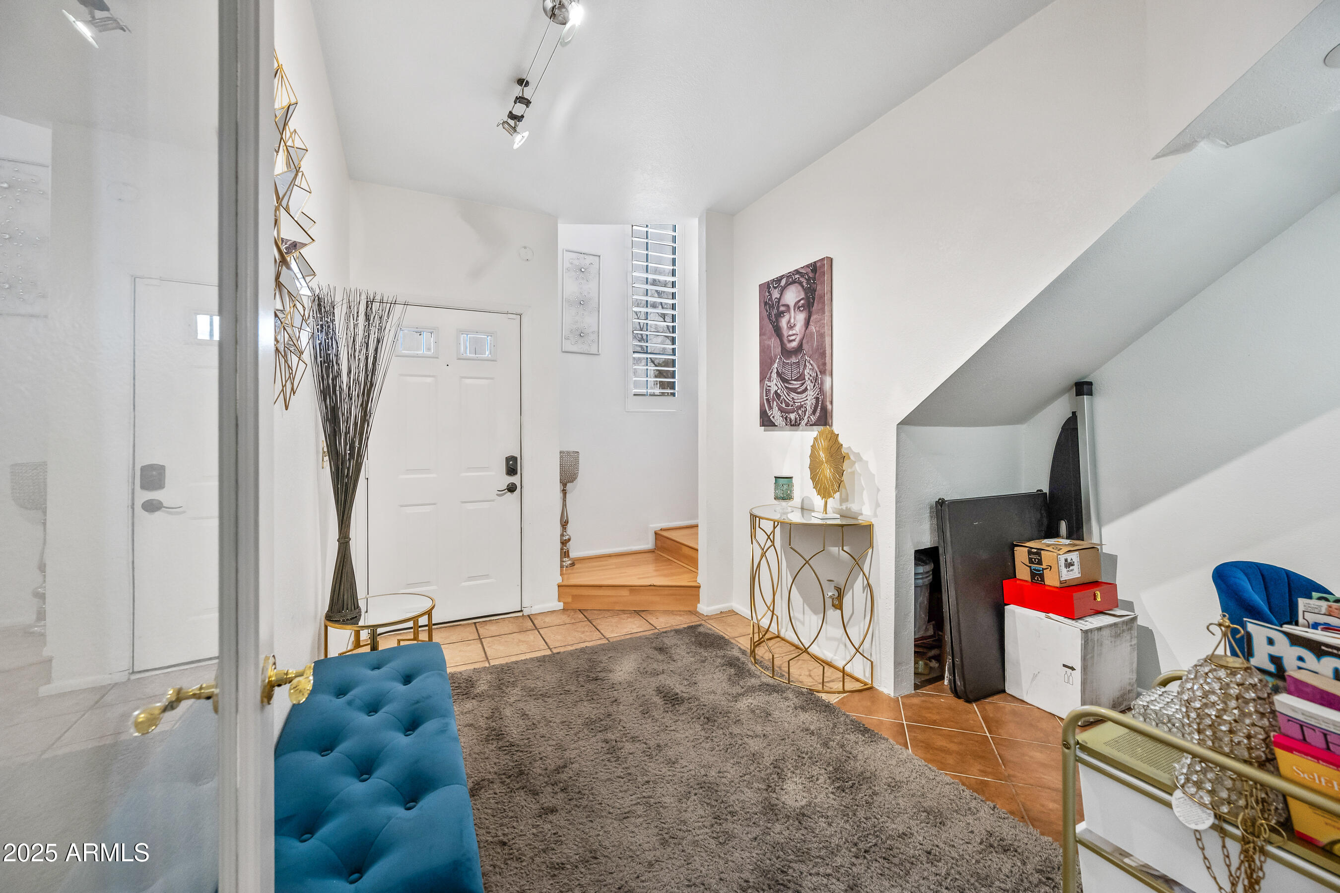 2315 W UNION HILLS Drive 119