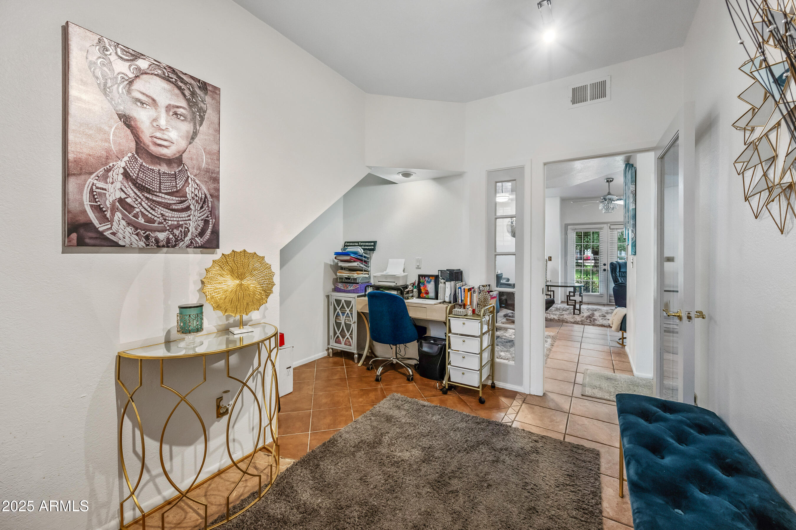 2315 W UNION HILLS Drive 119