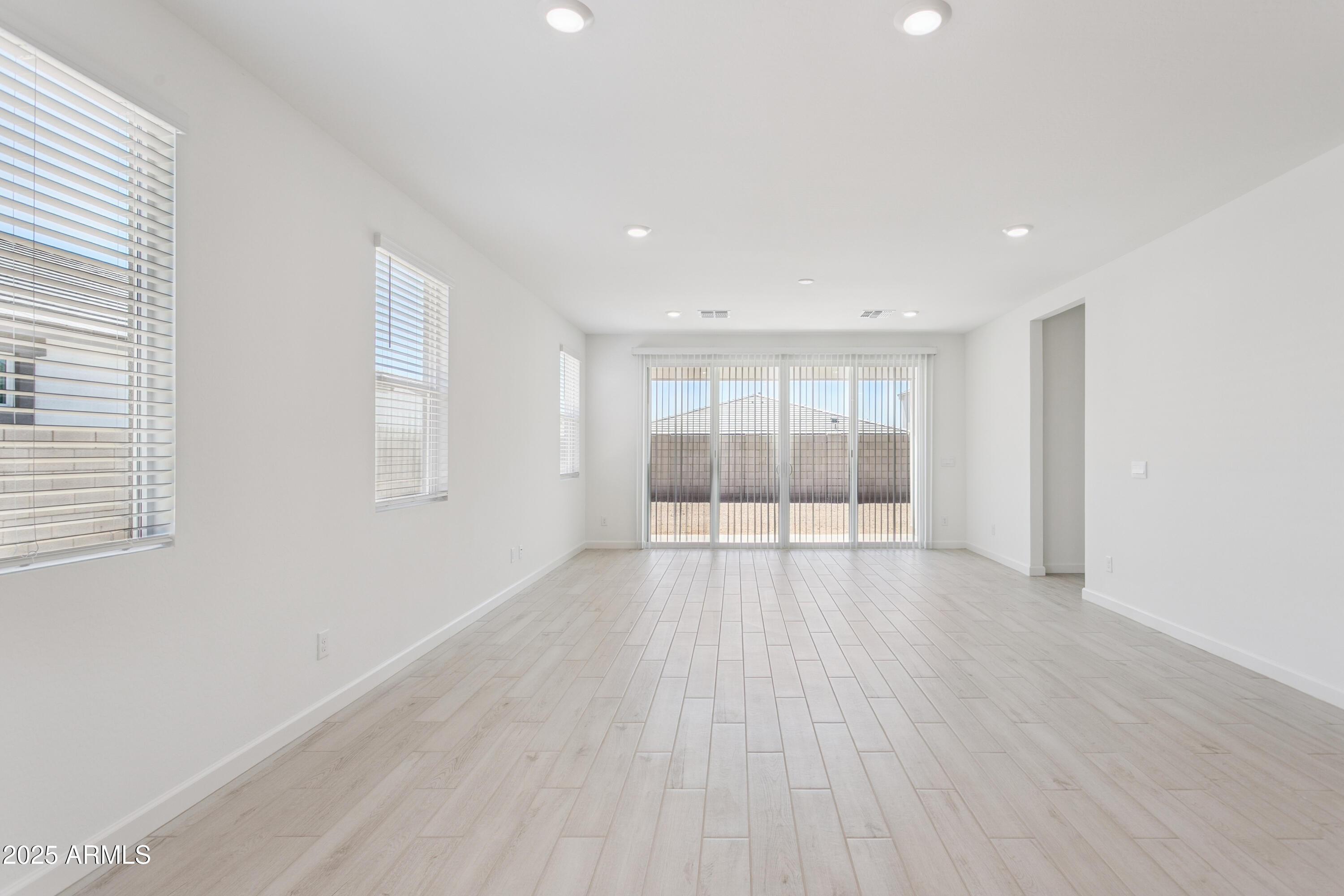 6979 W BUCKHORN Trail