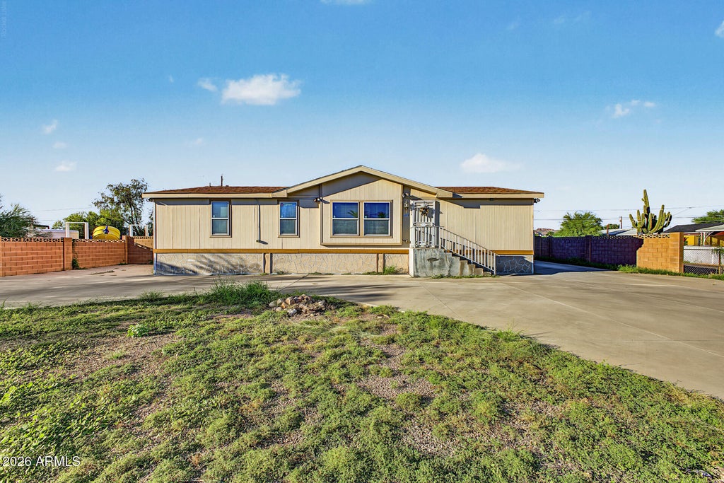 Photo of 2882 W Roundup Street, Apache Junction, AZ 85120 (MLS # 7088441)