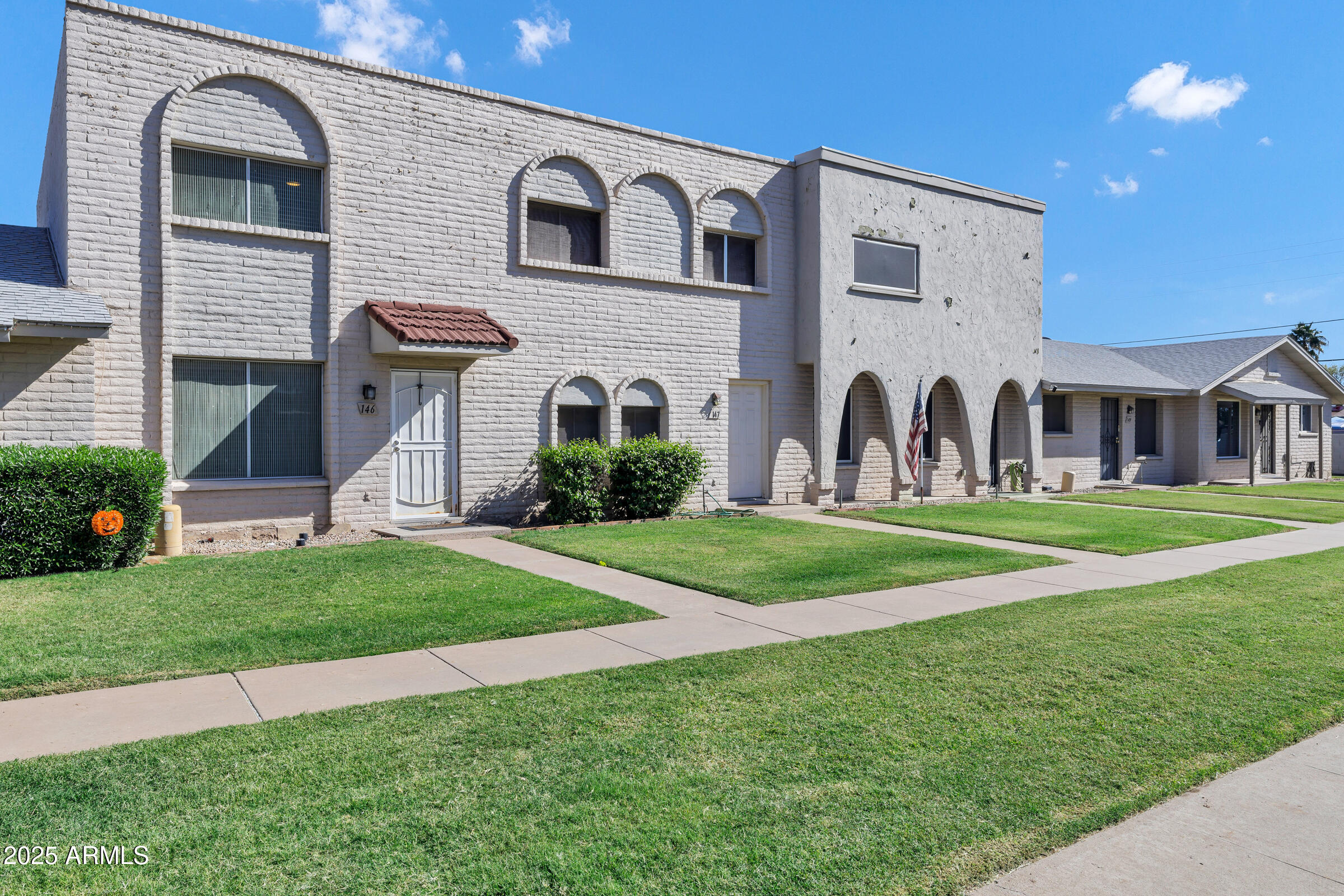 225 N STANDAGE -- 146