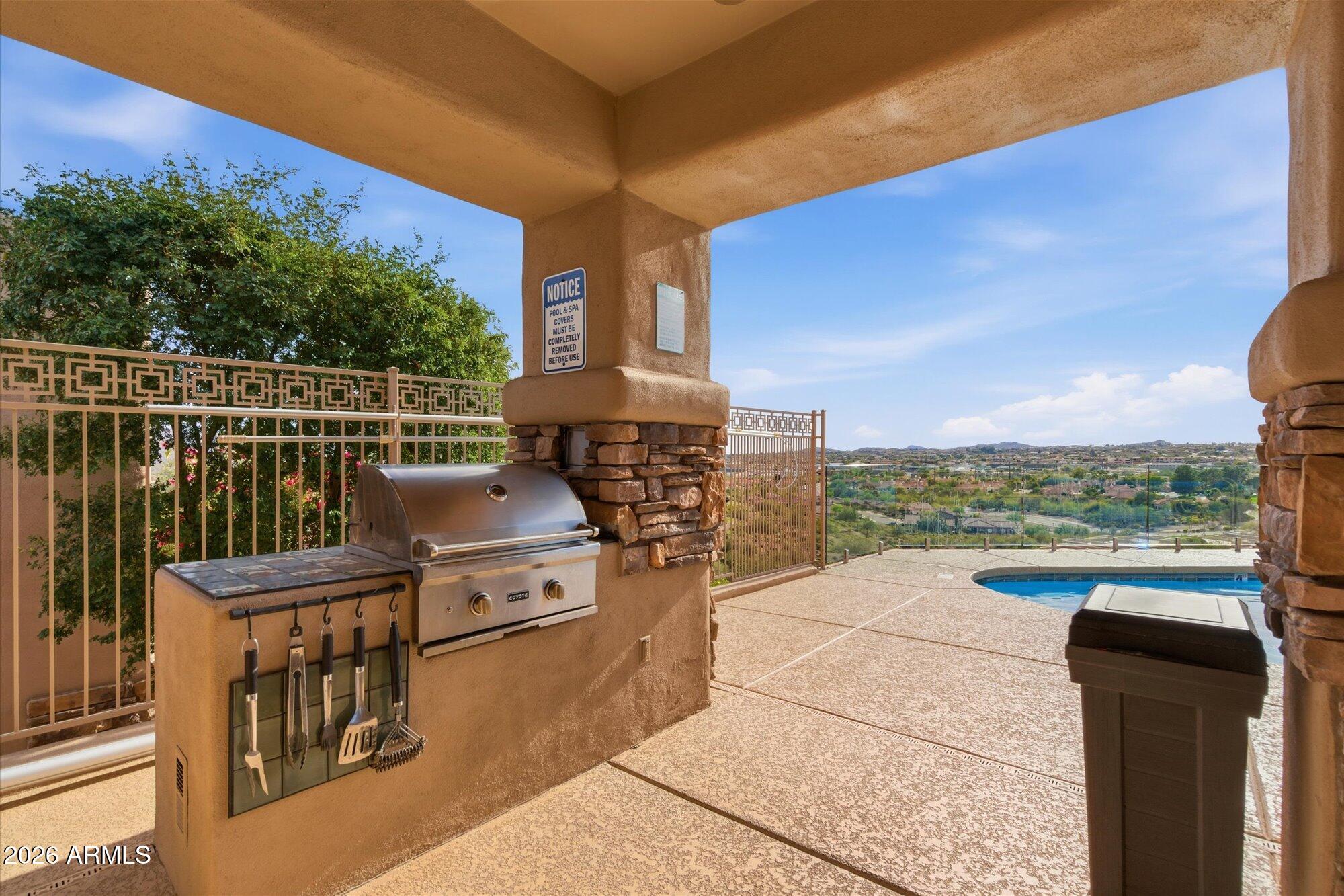 DIAMANTE DEL LAGO - Residential