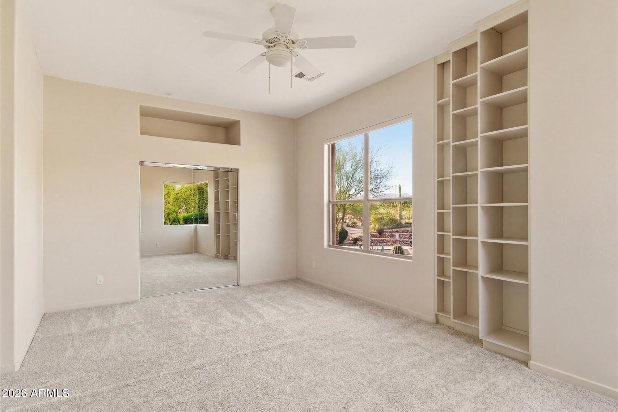 DIAMANTE DEL LAGO - Residential